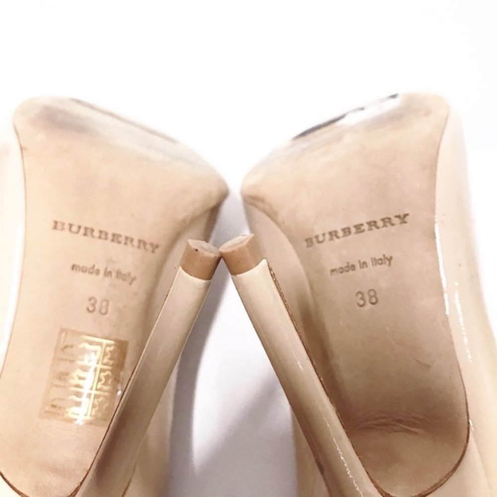 SOLD BURBERRY Patent Leather Pumps - Picture 7 of 7